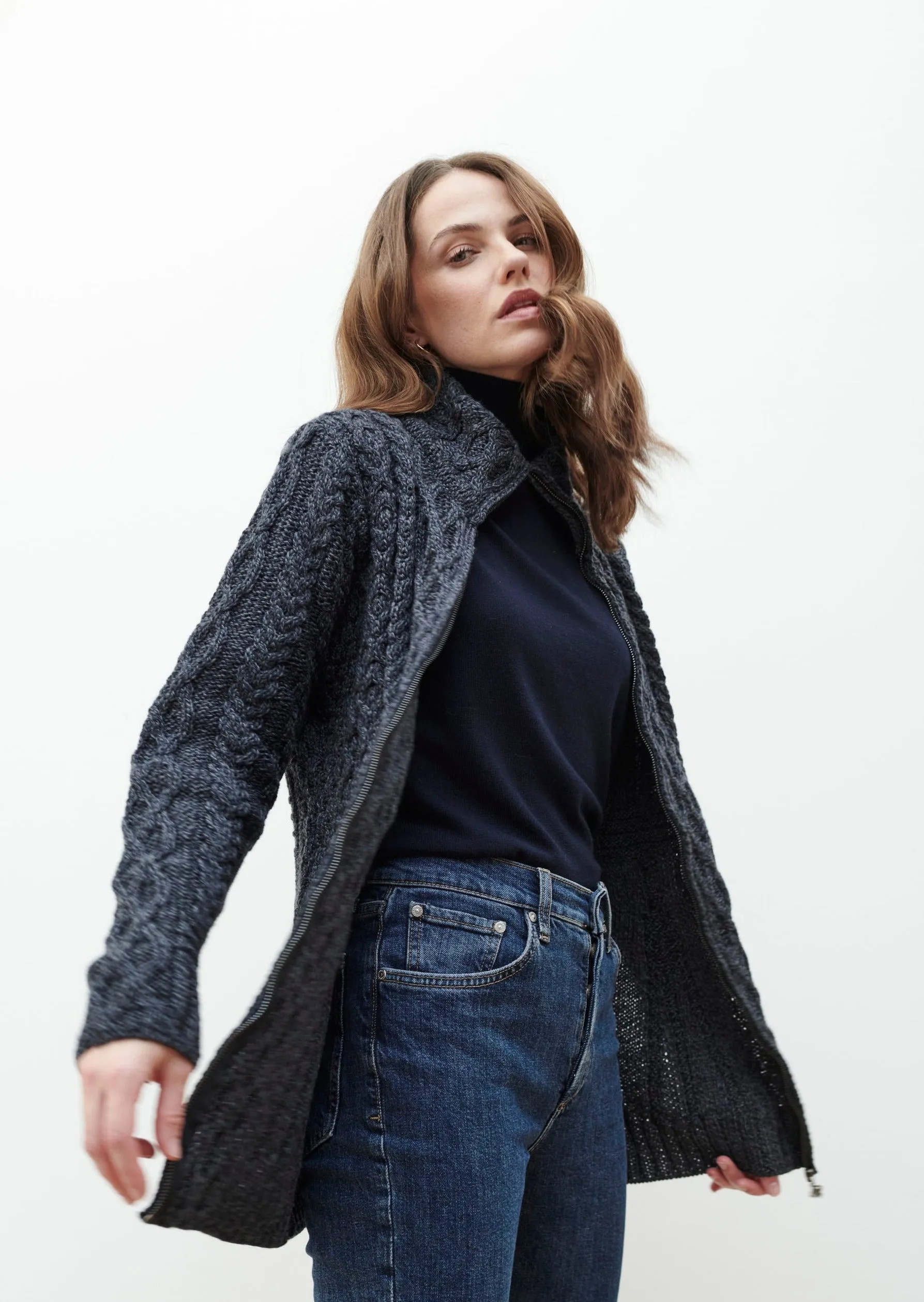 Aran Women's Zipper Cardigan | Charcoal