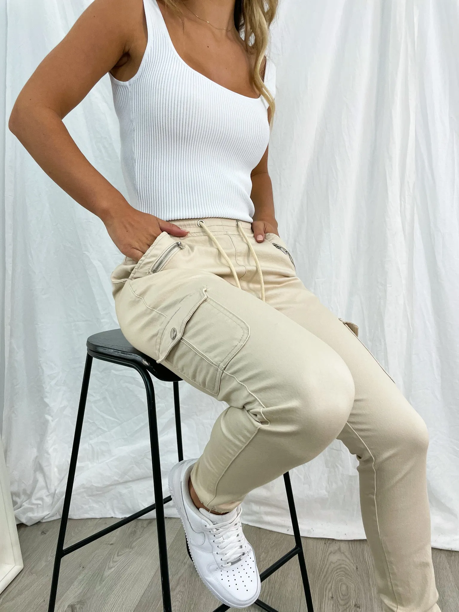 BILLY JOGGER - BEIGE