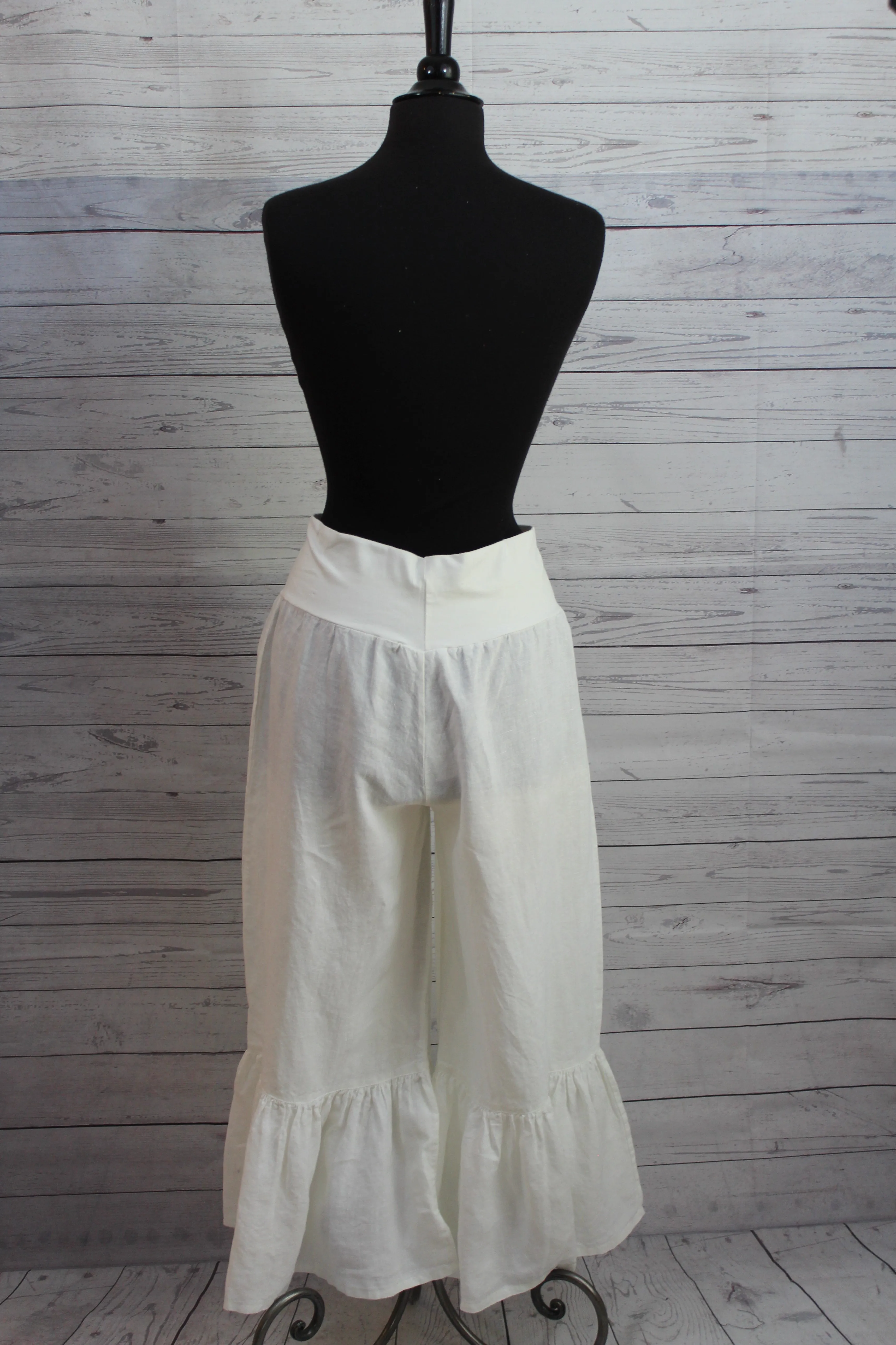 Bryn Walker Light Linen - Ruffle Pant