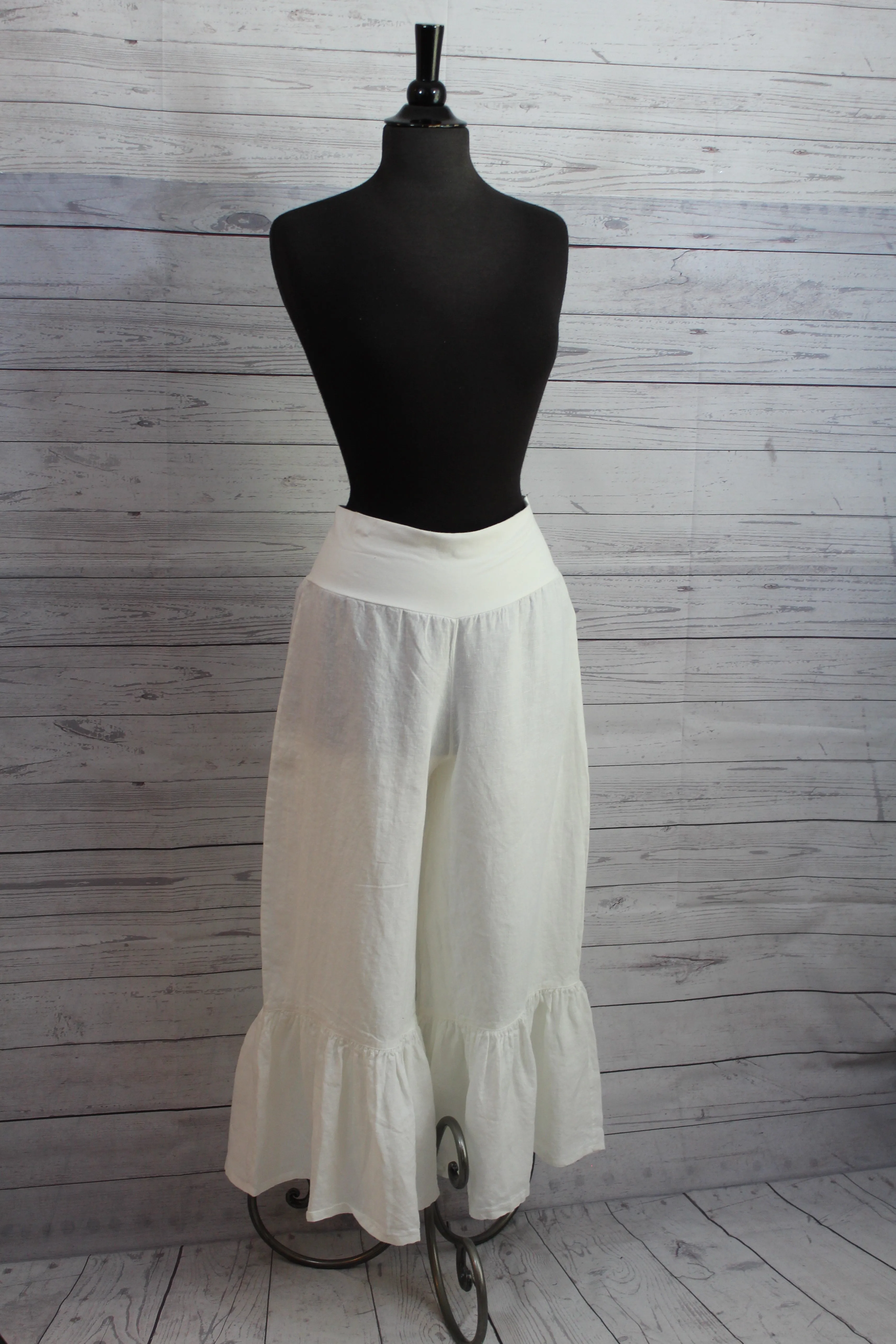 Bryn Walker Light Linen - Ruffle Pant