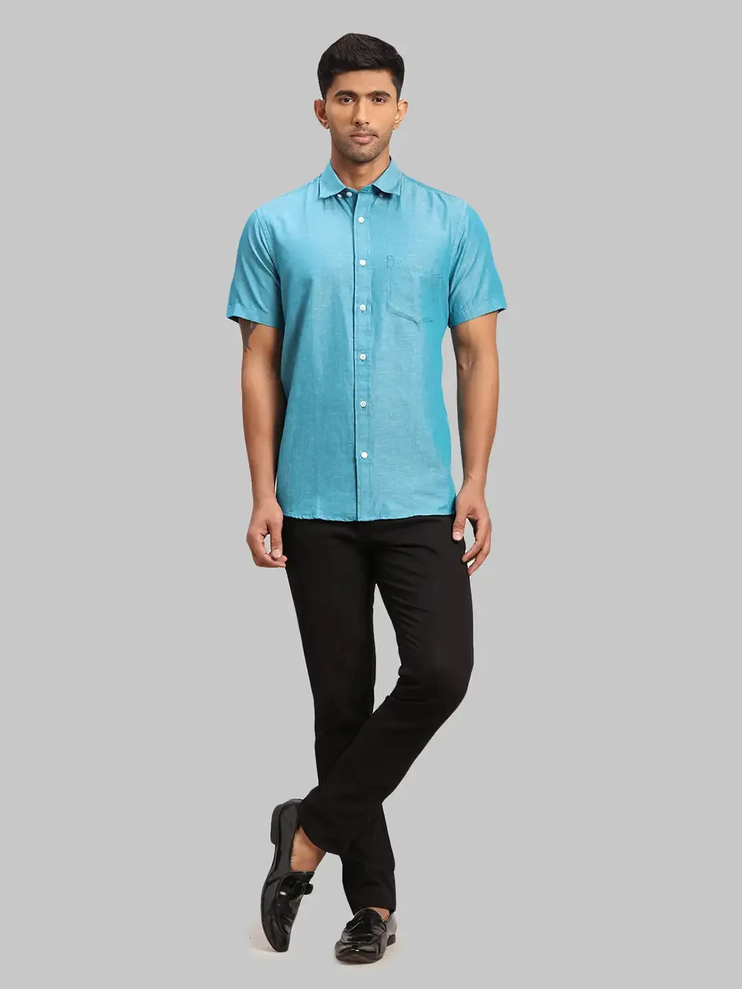 Colorplus Men Blue Warp Chambray Tailored Fit Cotton Blend Casual Shirt