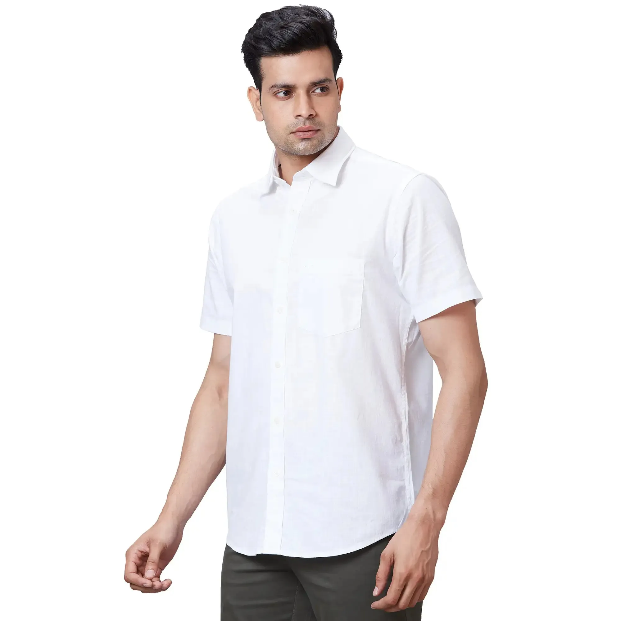 Colorplus Men White Tailored Fit Solid Cotton Casual Shirt