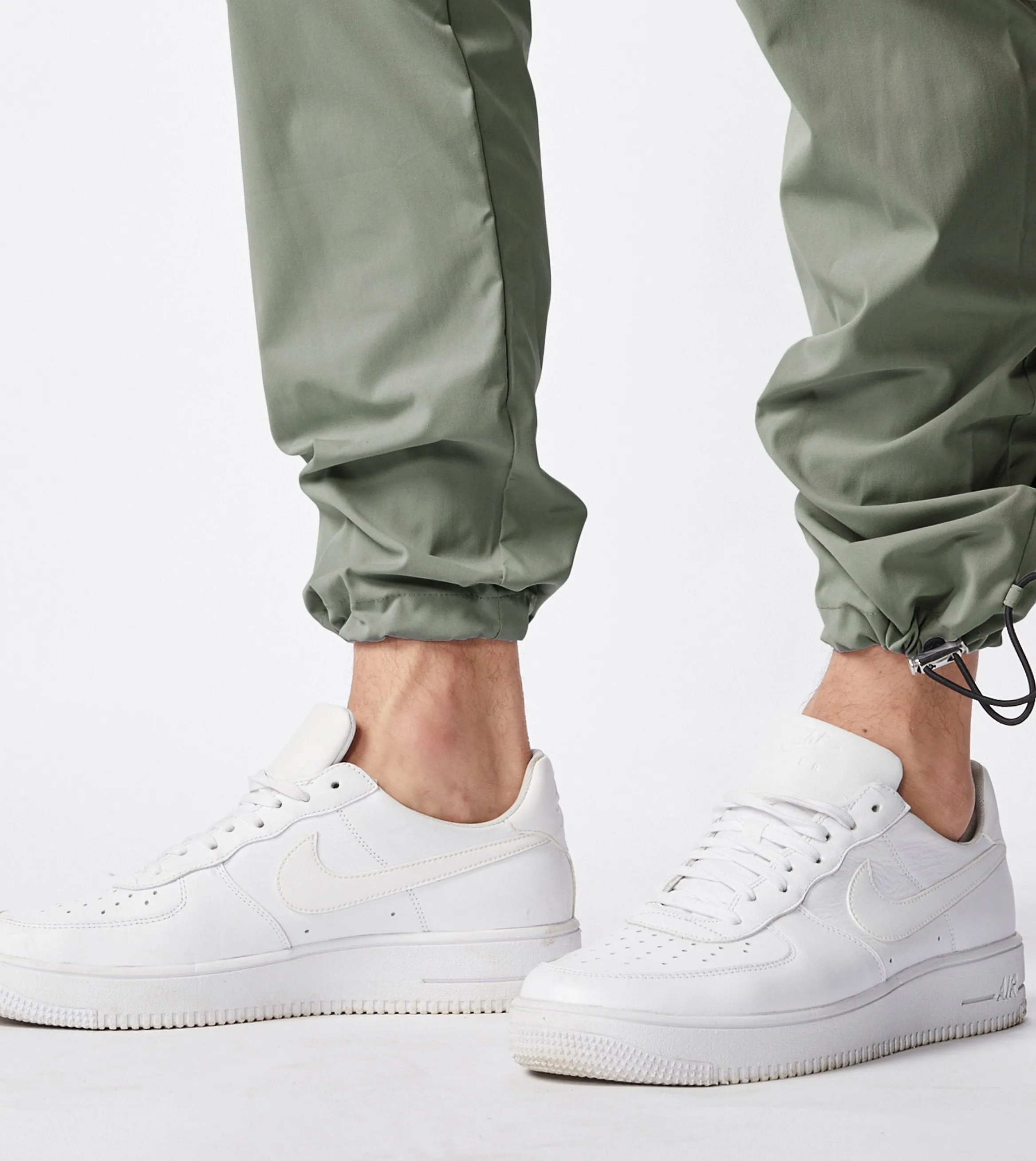 Jumpa Tech Pant Dark Moss