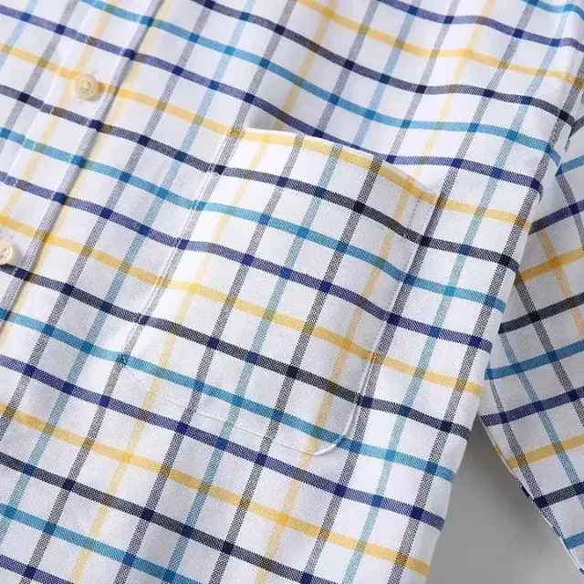 Men's Checked Long Sleeve Shirt with Chest Pocket | Ideal for All Seasons