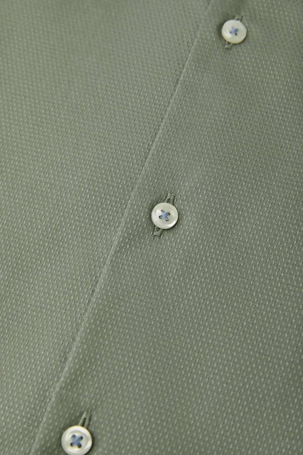 Non-Iron Easy Care Smart Fit Dot Texture Short Sleeve Shirt