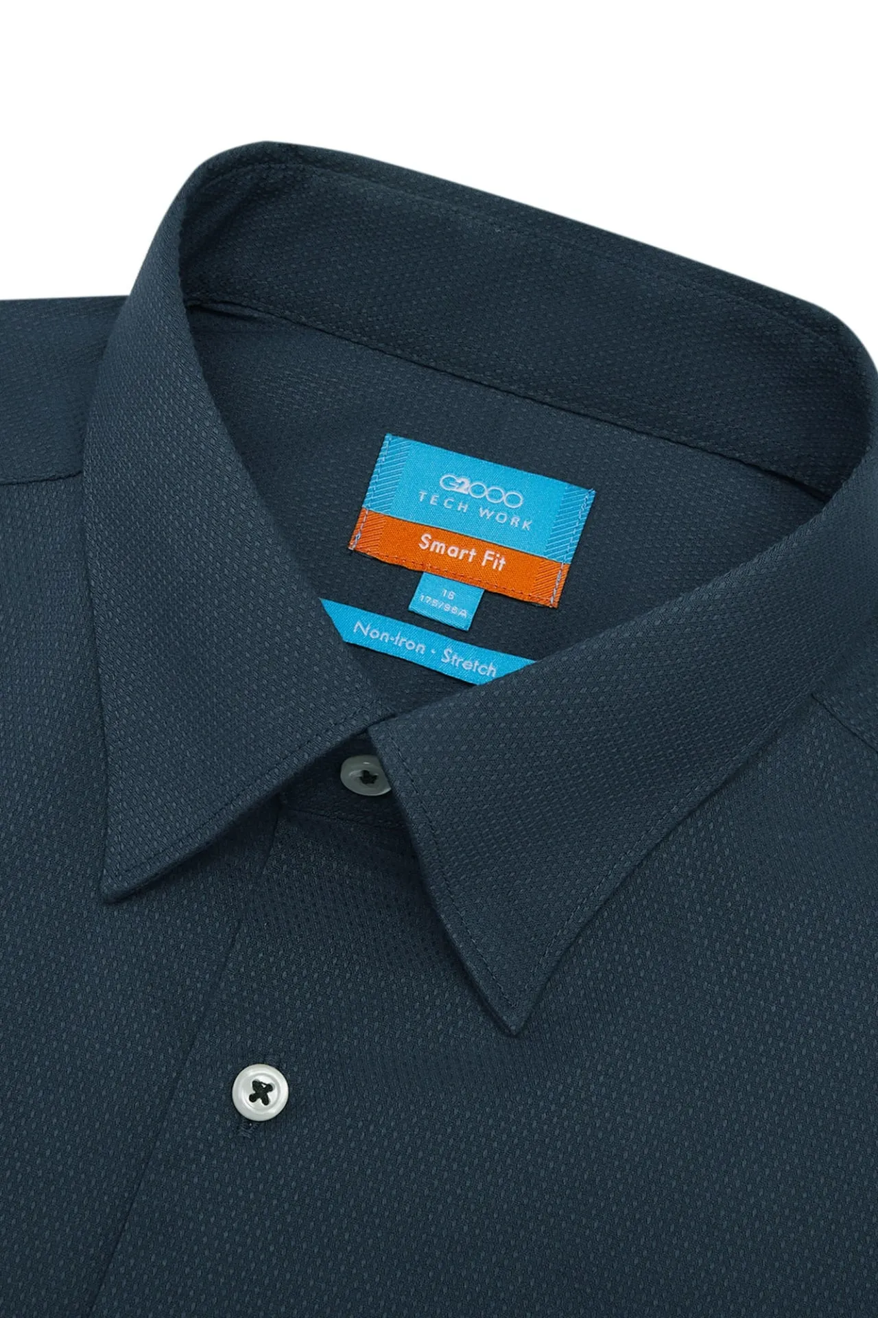 Non-Iron Easy Care Smart Fit Dot Texture Short Sleeve Shirt