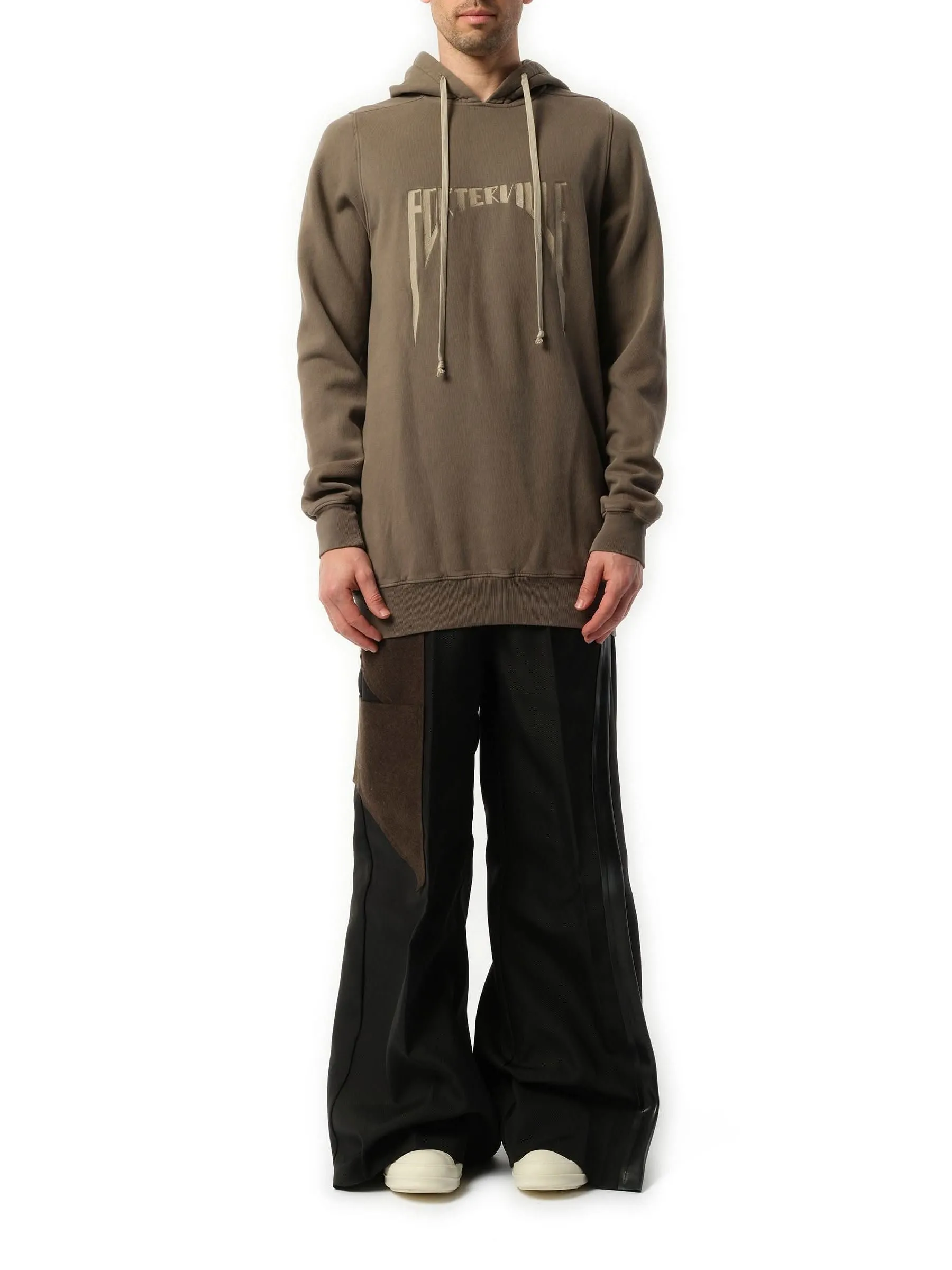 Porterville Embroidered Hoodie in Dust/Pearl