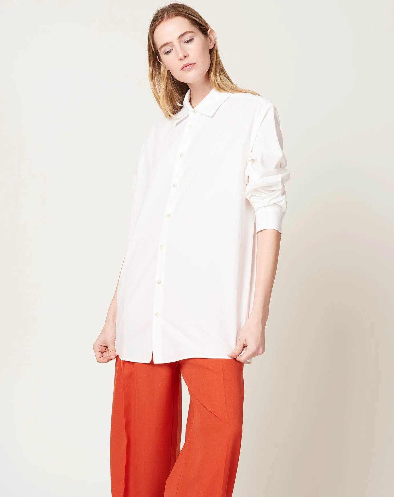 Signature Button Down in White