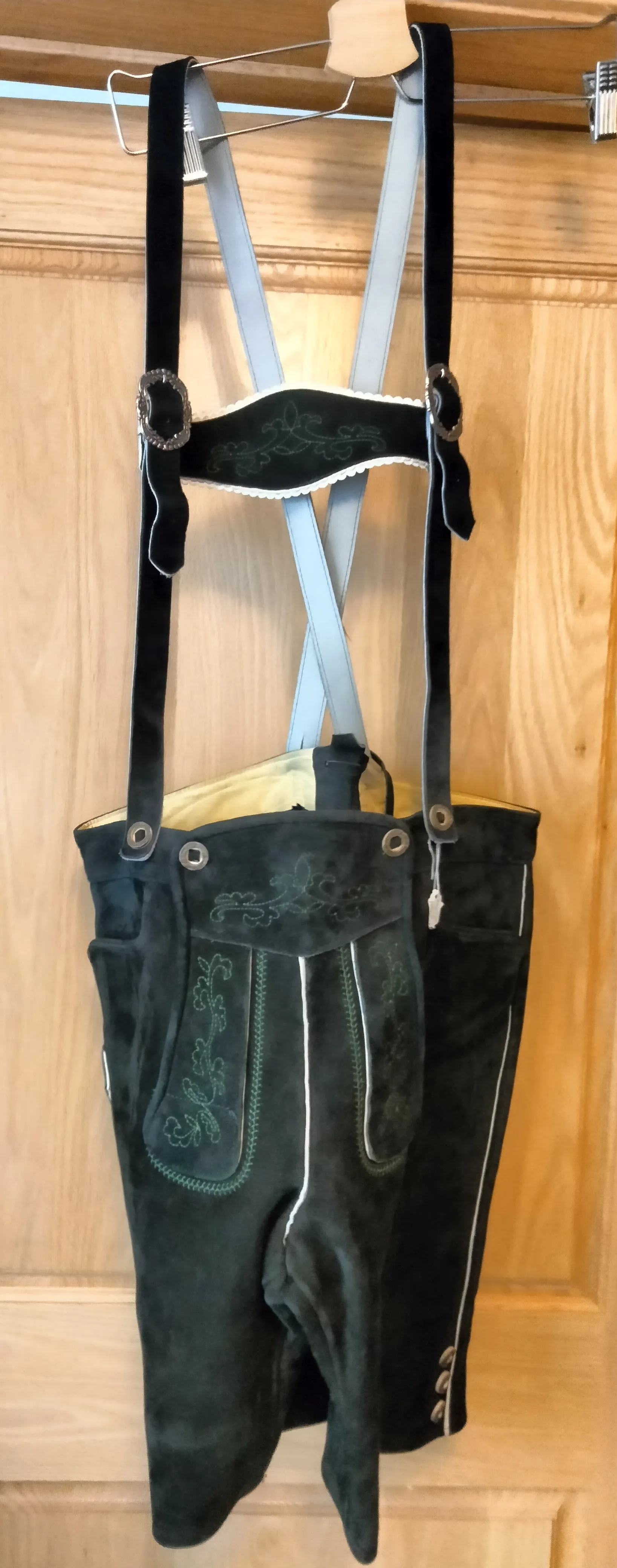 Weiss Leather Suspenders with green embroidery  for leather pants